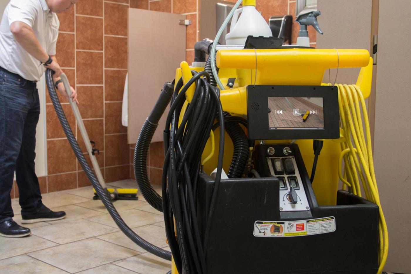 How to Train Cleaning Staff for Optimum Success Kaivac, Inc.